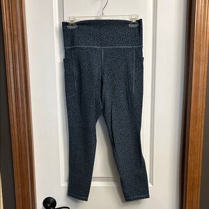 Athleta Navy and green salutation stash legging NWOT